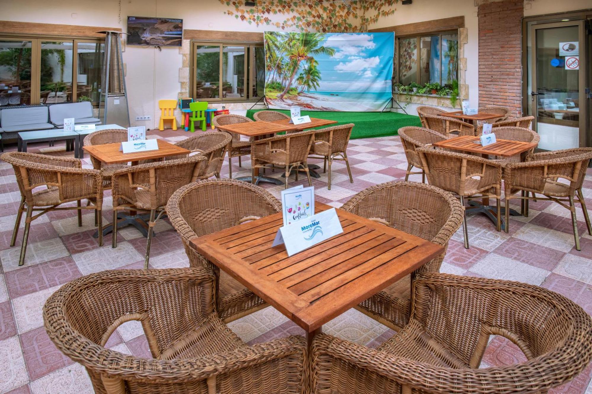 มอร์มาร์ โฮเต็ล Hotel โยเรตเดมาร์ ภายนอก รูปภาพ